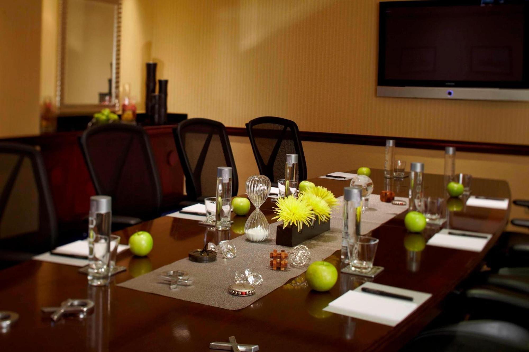 Renaissance Mobile Riverview Plaza Hotel Extérieur photo