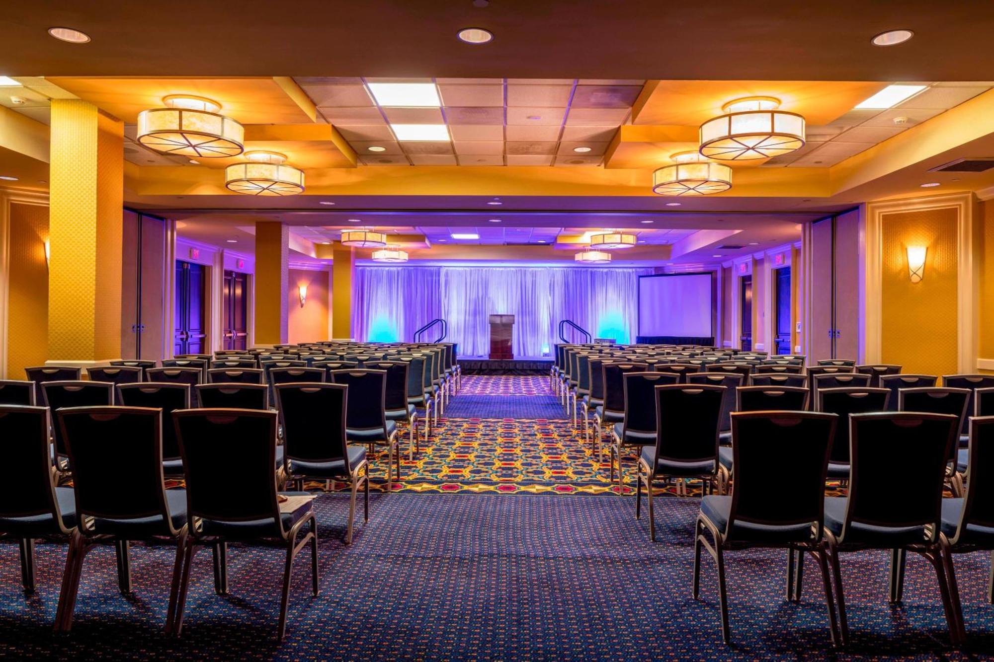 Renaissance Mobile Riverview Plaza Hotel Extérieur photo
