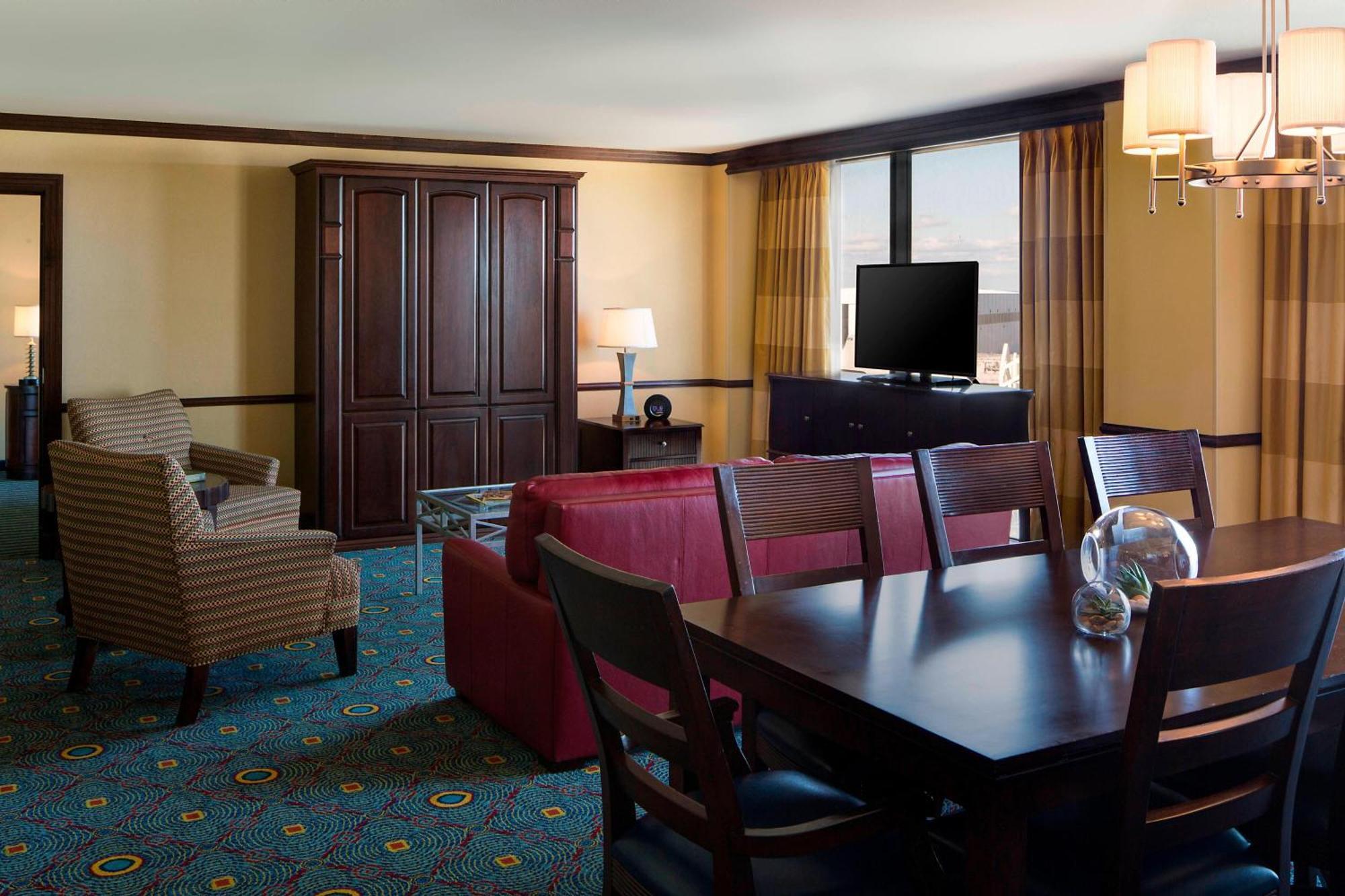 Renaissance Mobile Riverview Plaza Hotel Extérieur photo